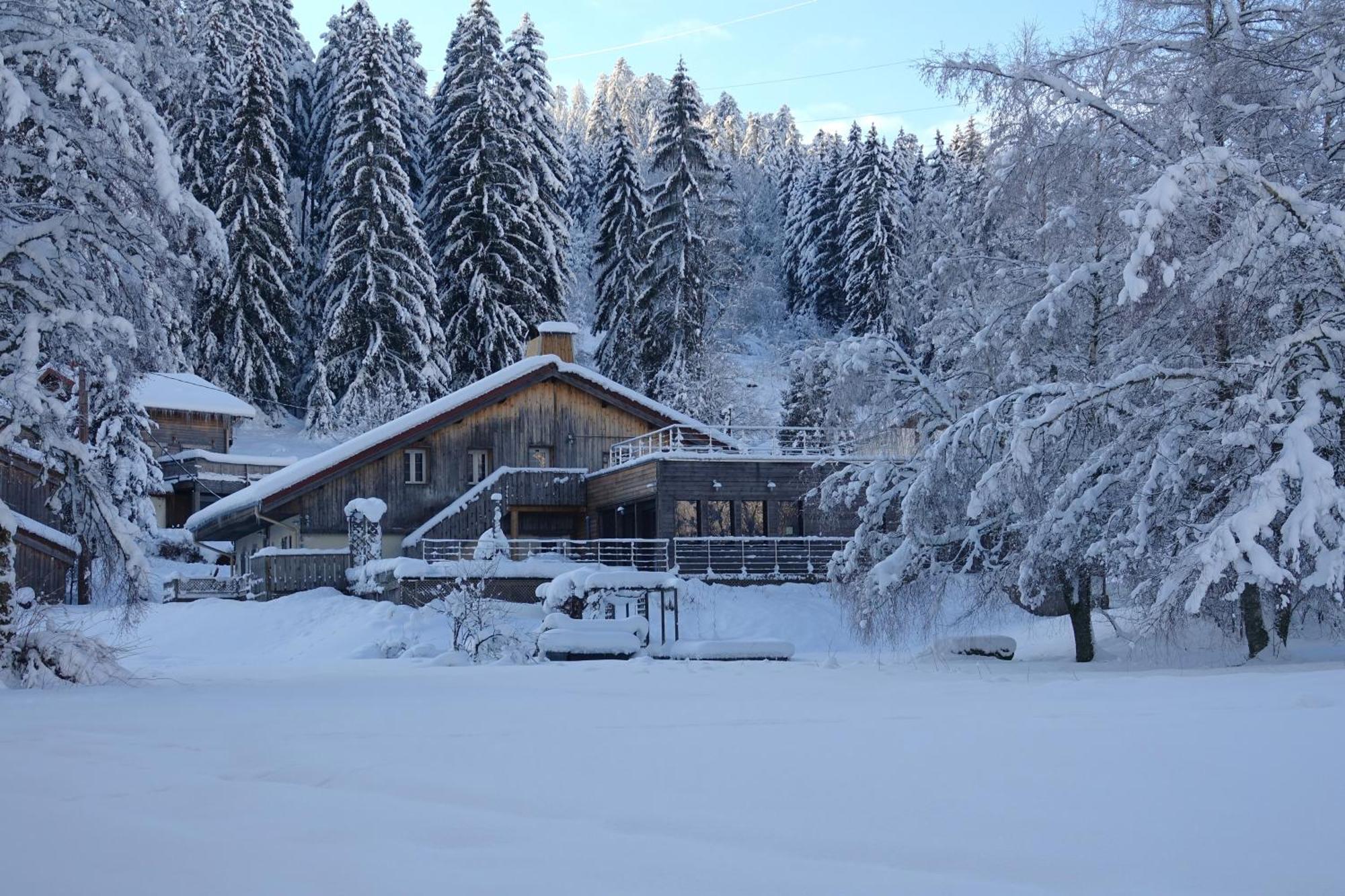 Auberge De La Poulciere Gerardmer Exterior photo